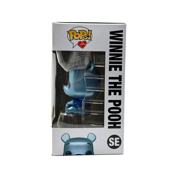 Funko POP Disney Winnie the Pooh SE Blue Metallic Make A Wish HT Exclusive - Picture 2 of 5